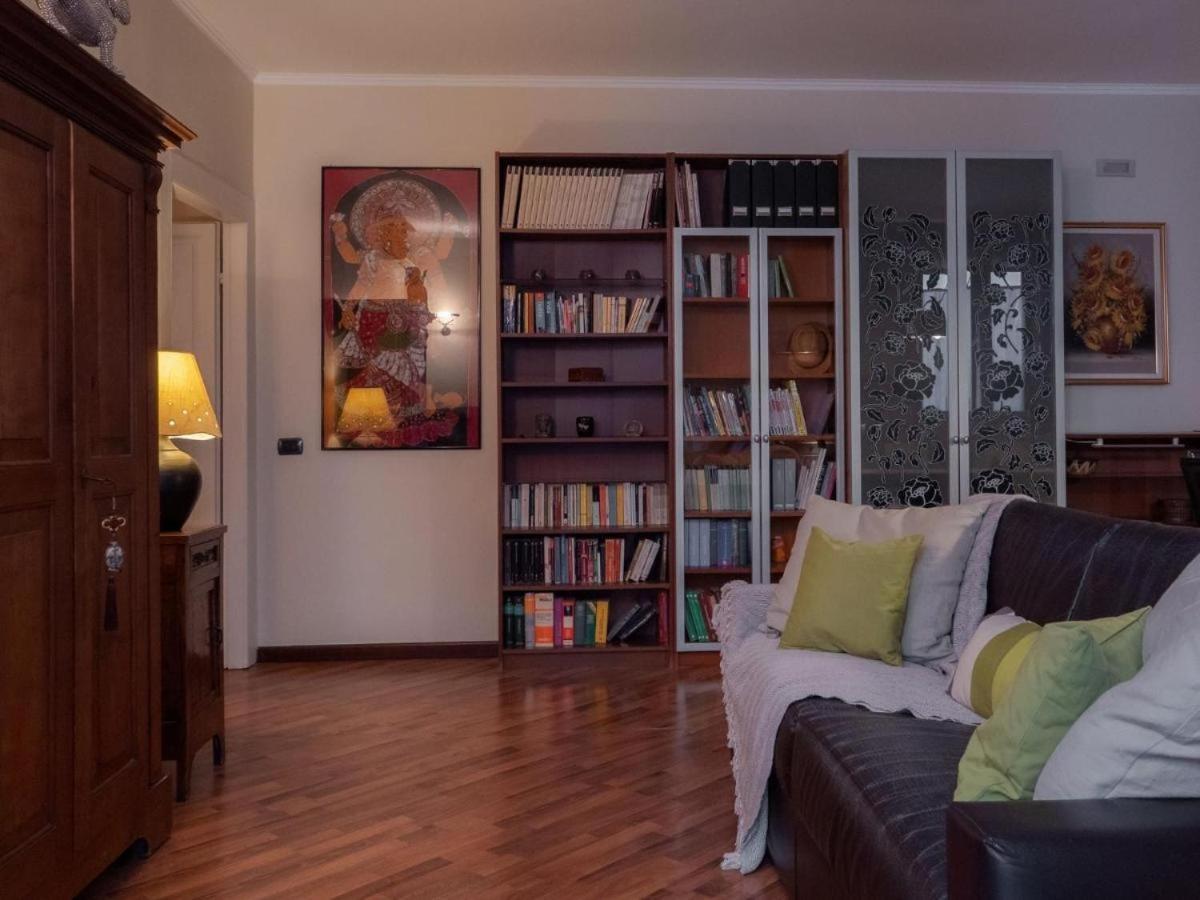 Vfh Stylish Boutique Apartment-City Center Milaan Buitenkant foto